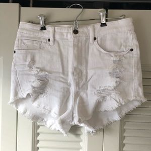 Windsor Oasis distressed denim shorts